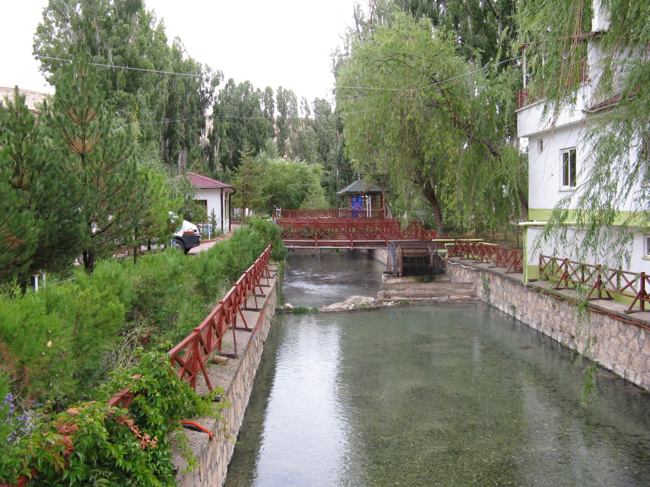 Kangal Balıklı Kaplıca termal kaplıcası